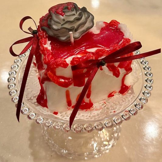 My Bloody Valentine: Spooky Vintage Cake Candle Experience