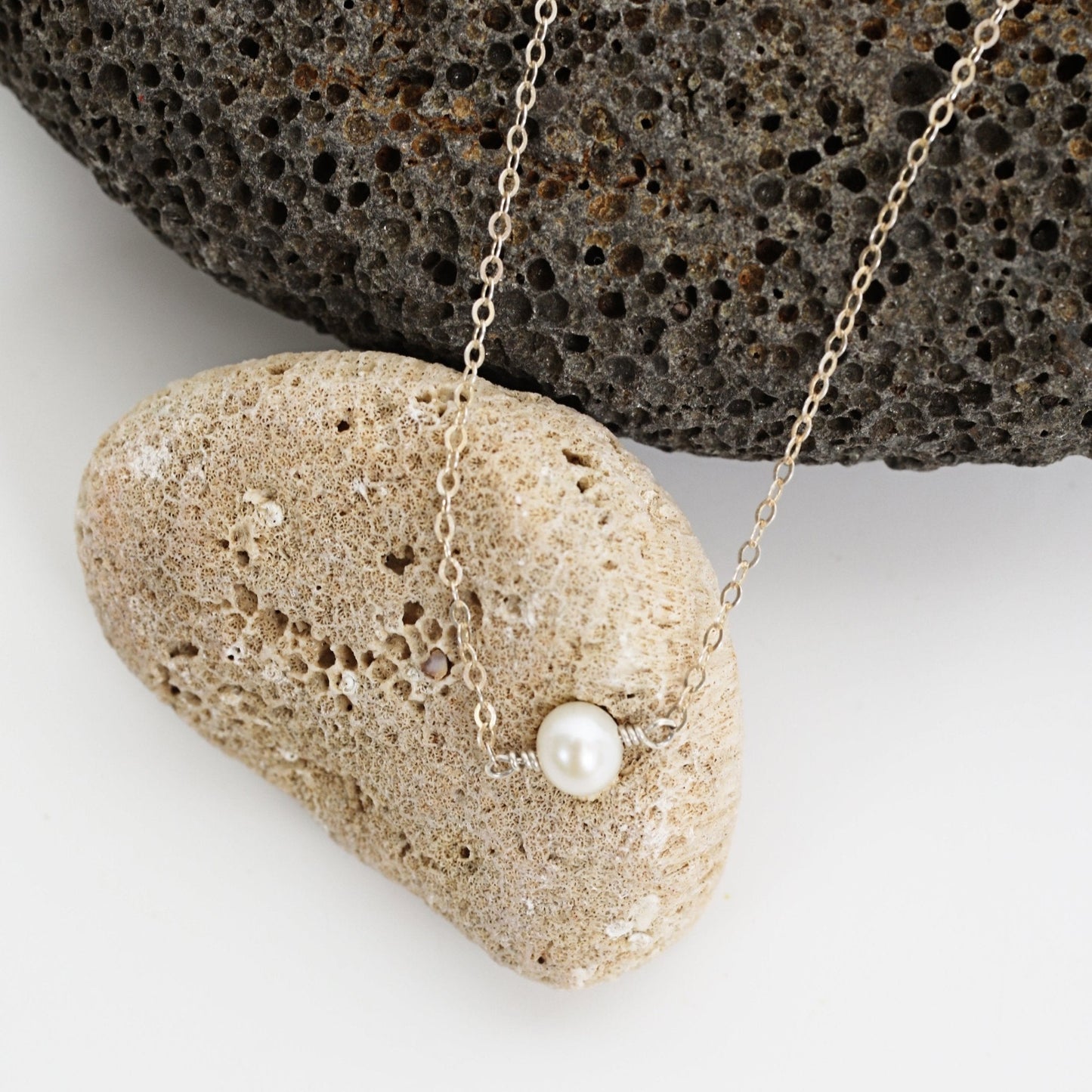 "The Small Pearl" Solitaire Freshwater Pearl Necklace - Chocolate and Steel