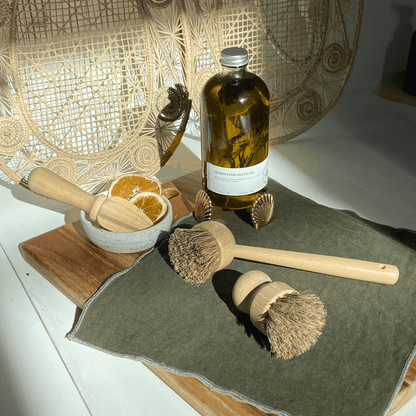 Bamboo Dishwashing Brush with Handle