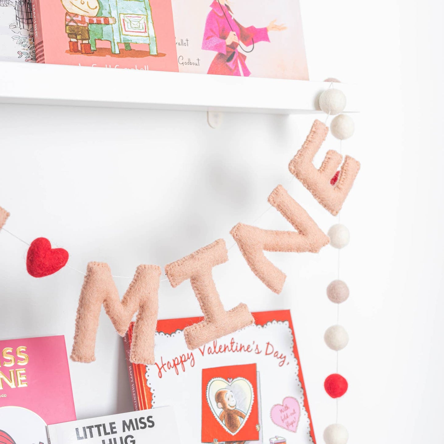 Be Mine Valentines Felt Garland